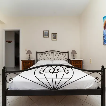 Natassa * Agia Efimia