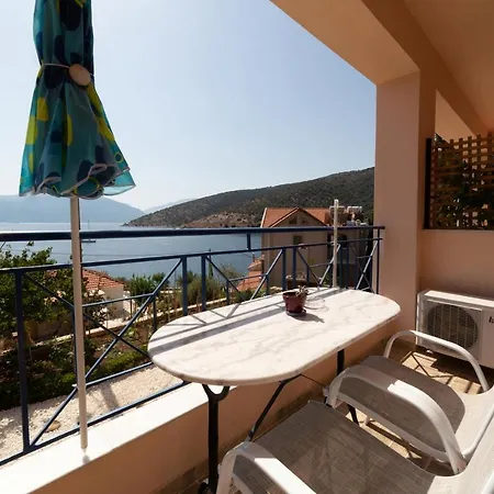 Apartment Natassa Agia Efimia