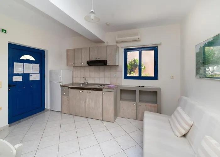 Natassa Apartman *